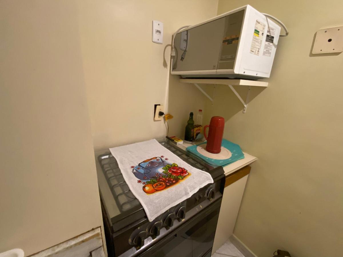 Condomínio com piscina, churrasqueira, sauna e MARINA P LANCHA - WiFi 200Mbps - 1qt e sala com 2 ar condicionados Angra dos Reis Exterior foto