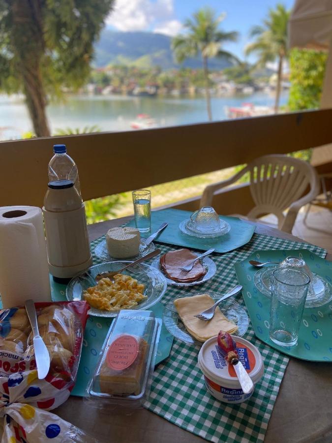 Condomínio com piscina, churrasqueira, sauna e MARINA P LANCHA - WiFi 200Mbps - 1qt e sala com 2 ar condicionados Angra dos Reis Exterior foto