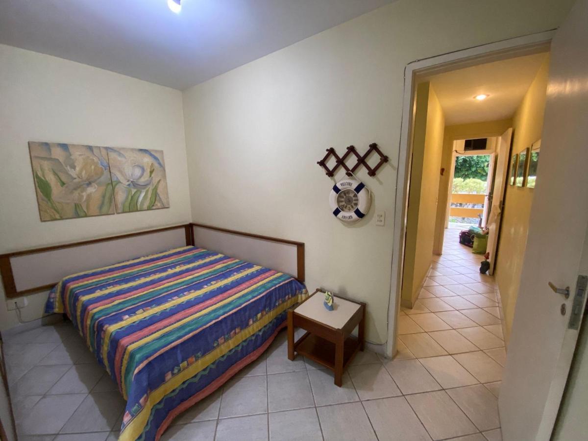 Condomínio com piscina, churrasqueira, sauna e MARINA P LANCHA - WiFi 200Mbps - 1qt e sala com 2 ar condicionados Angra dos Reis Exterior foto